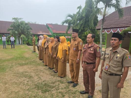 UPACARA BENDERA