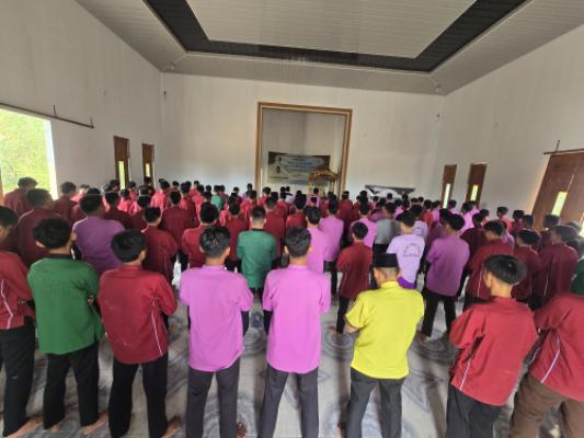 SHALAT JUMAT BERJAMAAH