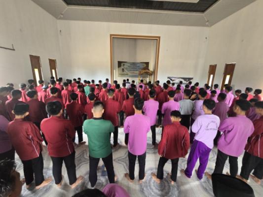 SHALAT JUMAT BERJAMAAH